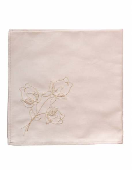 Embroidered napkin with straw colour thread on a light percale beige, made in France